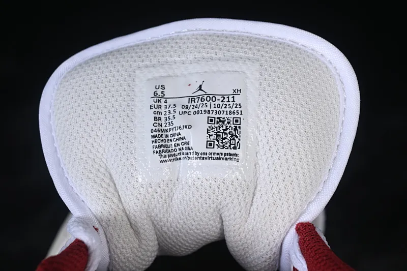All categories Air Jordan Jordan series basketball shoes Air Jordan 1 Low Air Jordan 1 Low AJ1 Joe 1 Year of the Horse limited low-top cultural casual sneakers IR7600-211